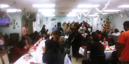 Shopping Mall «Southwood Shopping Center», reviews and photos, 1701 W Ben White Blvd, Austin, TX 78701, USA