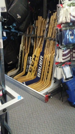 Sporting Goods Store «Play It Again Sports», reviews and photos, 1004 Lancaster Ave, Berwyn, PA 19312, USA