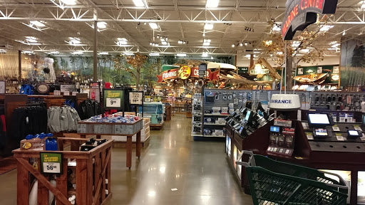 Sporting Goods Store «Bass Pro Shops», reviews and photos, 7905 S Hosmer St, Tacoma, WA 98408, USA