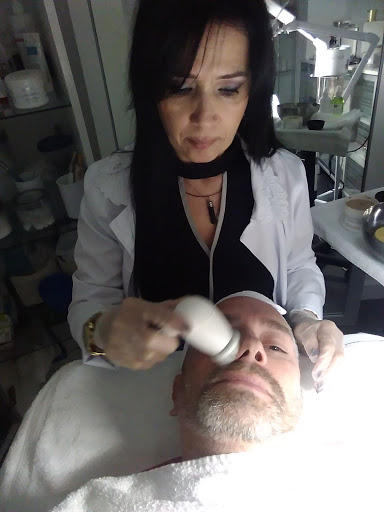 Hairdresser «Studio-D by Paolo Salon», reviews and photos, 117 NE 2nd Ave, Miami, FL 33132, USA