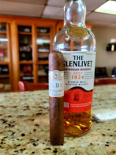 Cigar Shop «Rivercity Cigar & Brew», reviews and photos, 1990 S Frontage Rd, Vicksburg, MS 39180, USA