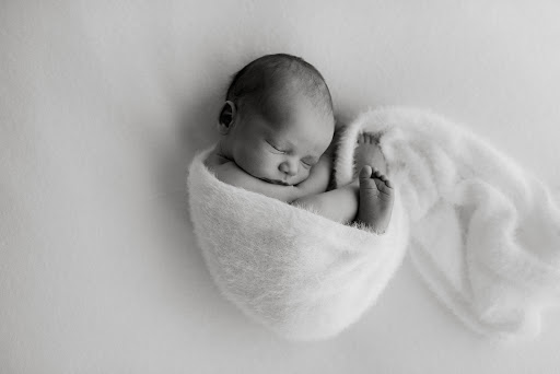 Amy Spooner Photography | Adelaide Natural Newborn & Family Photographer