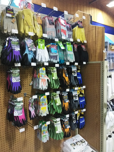 Pet Supply Store «Rosedale Mills», reviews and photos, 101 NJ-31, Pennington, NJ 08534, USA