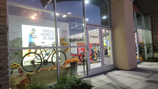 Bicycle Store «The Cycling Hub», reviews and photos, 1200 Oakley Seaver Dr, Clermont, FL 34711, USA