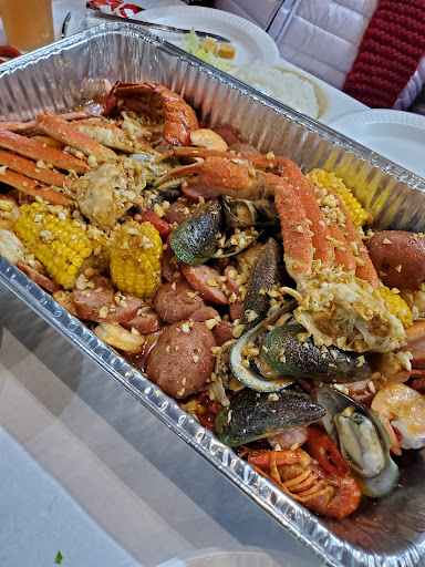 THE OCEAN CRAB Cajun seafood , sushi & bar