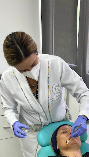 Dra. Ana Sanchez otorrinolaringológia