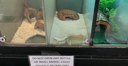 Pet Supply Store «Pet Depot», reviews and photos, 14236 US-431, Guntersville, AL 35976, USA