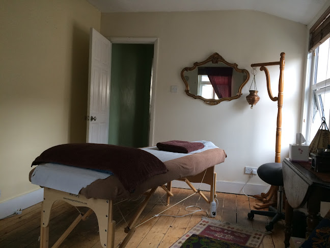 Ilaria Bucchieri's therapeutic massage - London