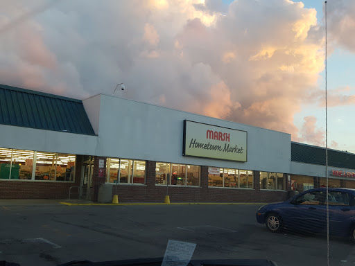 Supermarket «Marsh Supermarket», reviews and photos, 899 E Jefferson St, Tipton, IN 46072, USA