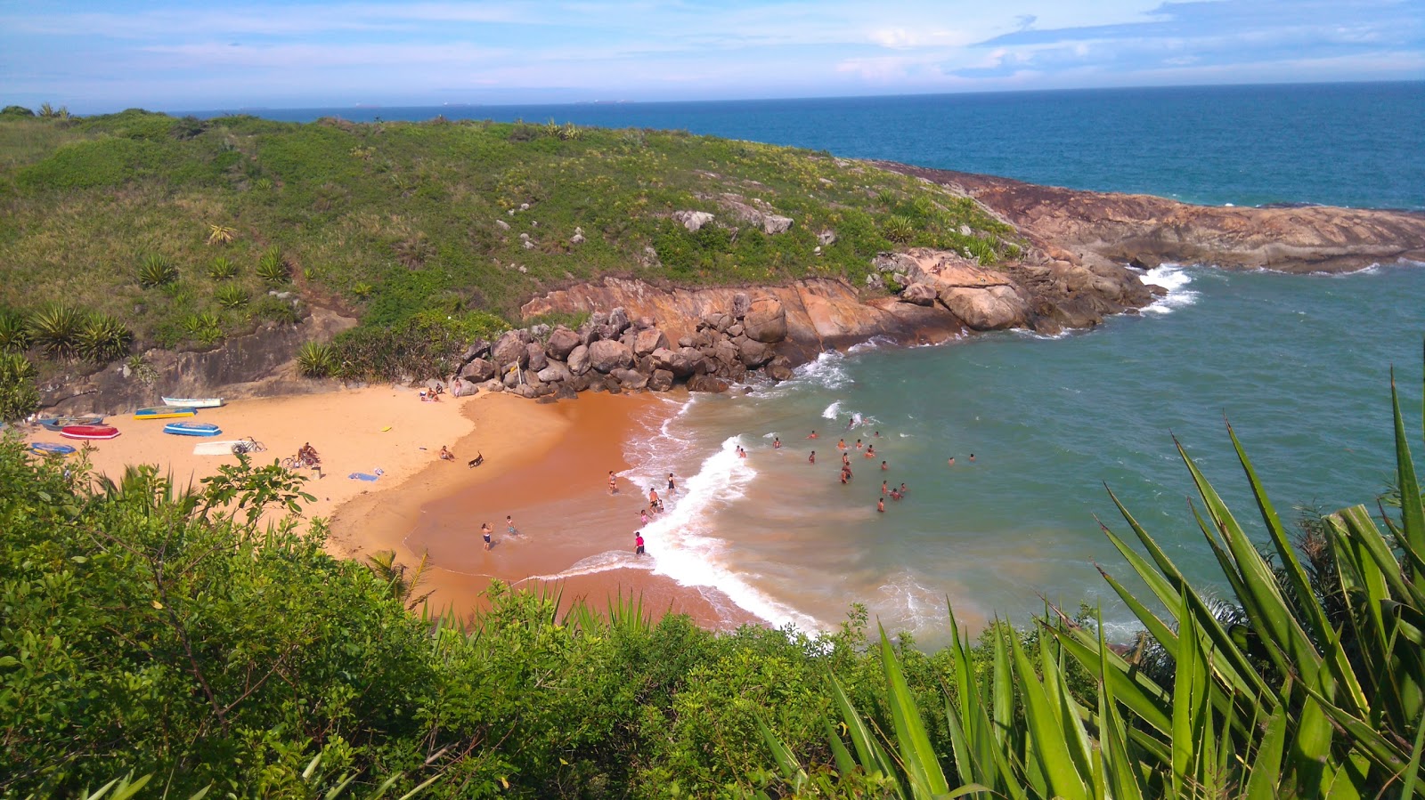Foto de Playa de la Concha con arena fina beige superficie