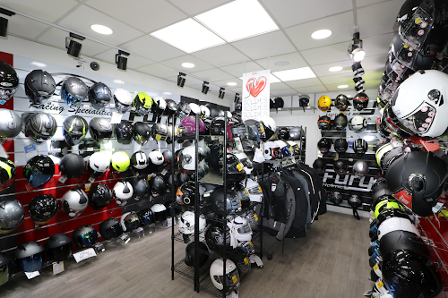 Magasin de pièces et d'accessoires pour motos Antilock Gentilly