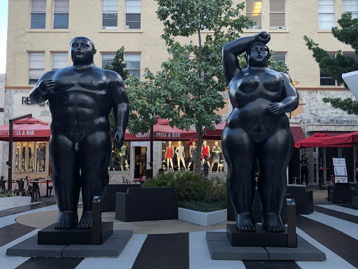 Movie Theater «Regal Cinemas South Beach 18 & IMAX», reviews and photos, 1120 Lincoln Rd, Miami Beach, FL 33139, USA