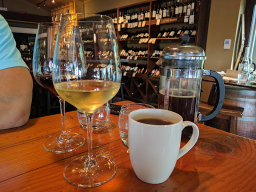 Bar «Village Wines», reviews and photos, 14450 Woodinville-Redmond Rd NE, Woodinville, WA 98072, USA