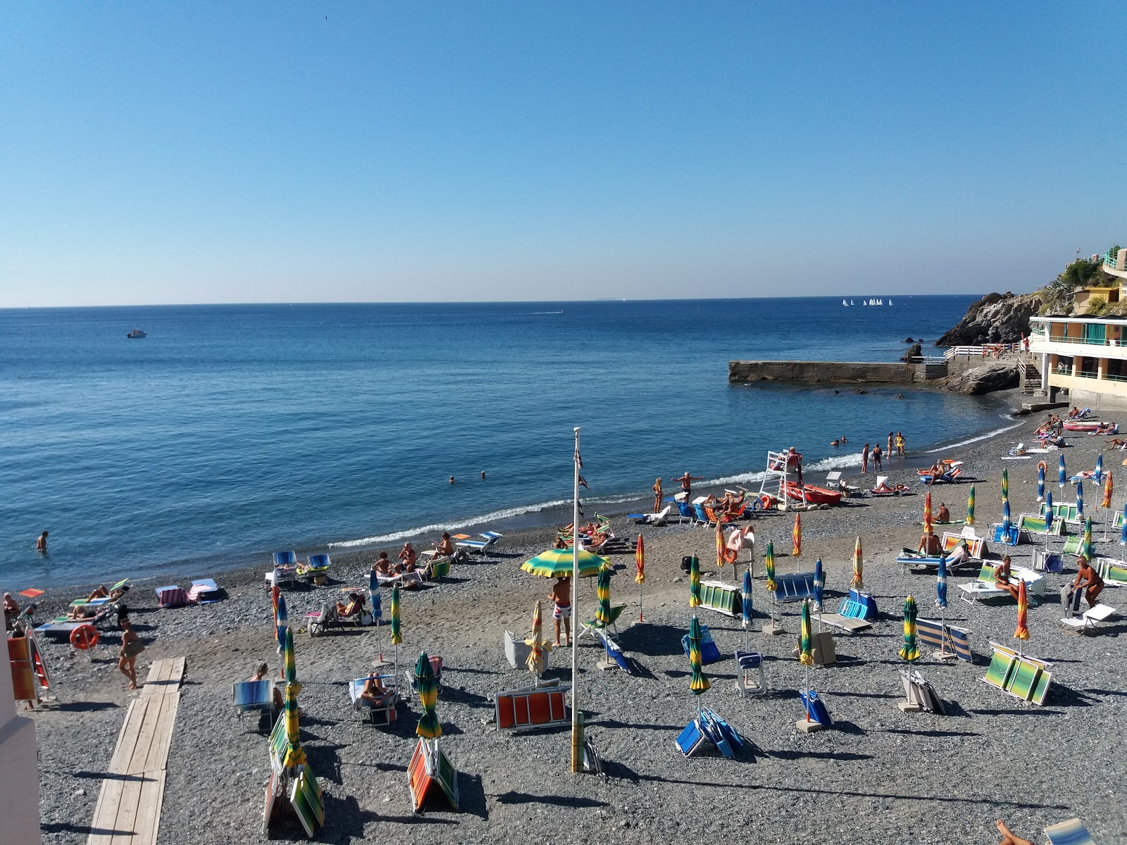Foto von Europa Via Quarto Beach mit geräumige bucht