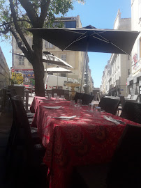 Atmosphère du Restaurant Les Portes De Damas à Marseille - n°4