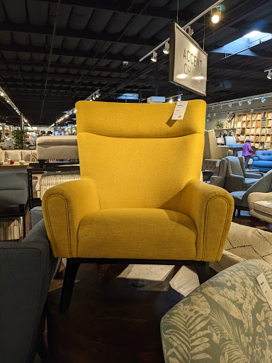 Furniture Store «Living Spaces - San Leandro», reviews and photos, 250 Floresta Blvd, San Leandro, CA 94578, USA