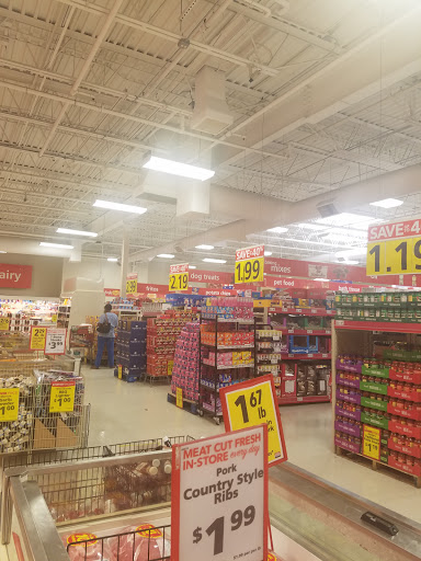 Grocery Store «Save-A-Lot», reviews and photos, 7240 S Stony Island Ave, Chicago, IL 60649, USA