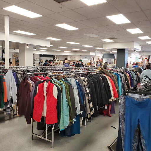 Thrift Store «Goodwill», reviews and photos, 3801 3rd St #330, San Francisco, CA 94124, USA