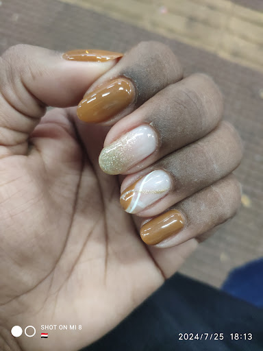 Logo da empresa - Duda Nunes Nail designer