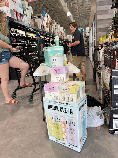 Wine Store «Luekens Liquors», reviews and photos, 944 Patricia Ave, Dunedin, FL 34698, USA