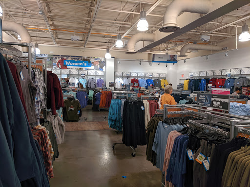 Sportswear Store «Columbia Sportswear Outlet Store», reviews and photos, 2950 I-20 Frontage Rd #1000, Grand Prairie, TX 75052, USA