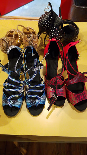 Dance Store «Very Fine Dance Shoes», reviews and photos, 10501 Valley Blvd, El Monte, CA 91731, USA