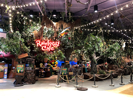 Sporting Goods Store «Bass Pro Shops», reviews and photos, 4500 Baldwin Rd, Auburn Hills, MI 48326, USA