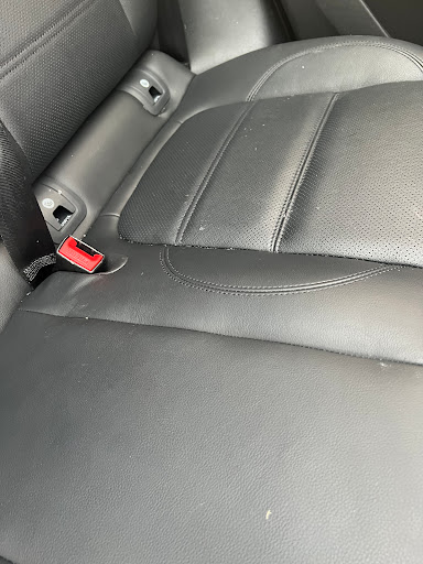 Car Dealer «Land Rover Buckhead», reviews and photos, 3040 Piedmont Rd NE, Atlanta, GA 30305, USA