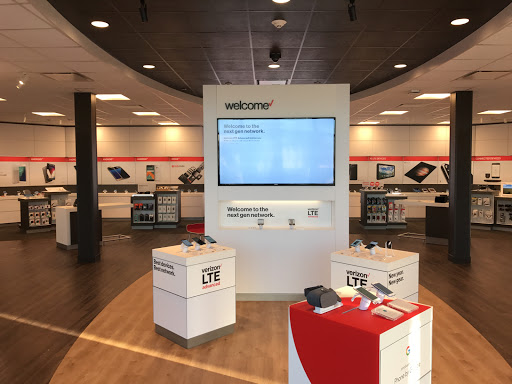 Cell Phone Store «Verizon», reviews and photos, 4782 Millenia Plaza Way, Orlando, FL 32839, USA