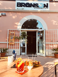 Bronson Café e Cucina Via Cella, 46, 48124 Madonna Dell'albero RA, Italia