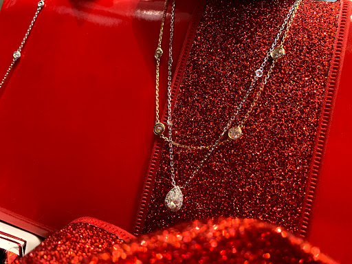 Jewelry Store «Toner Jewelers», reviews and photos, 6285 W 135th St, Overland Park, KS 66223, USA