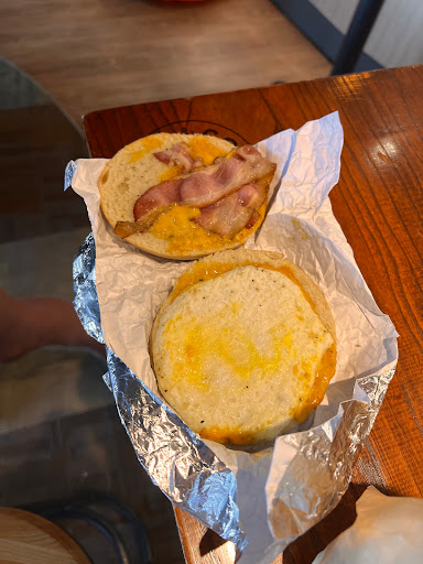 Coffee Shop «Caribou Coffee & Einstein Bros. Bagels», reviews and photos, 5901 Mills Civic Pkwy, West Des Moines, IA 50266, USA