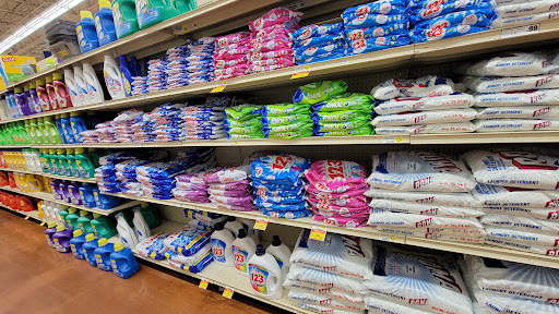 Grocery Store «Super Fresh Market», reviews and photos, 1700 N Lewis Ave, Waukegan, IL 60085, USA