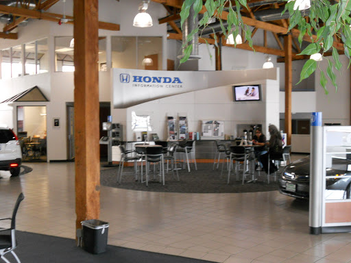 Honda Dealer «Honda of Oakland», reviews and photos, 3330 Broadway, Oakland, CA 94611, USA
