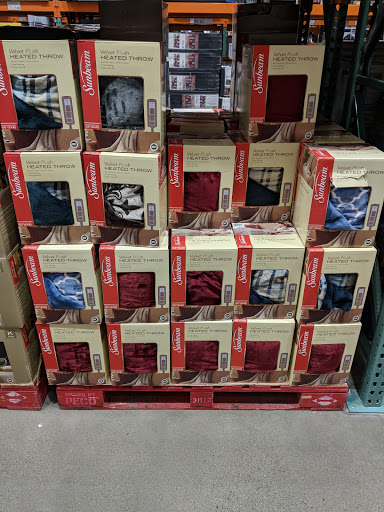 Warehouse store «Costco Wholesale», reviews and photos, 3801 Pelandale Ave, Modesto, CA 95356, USA