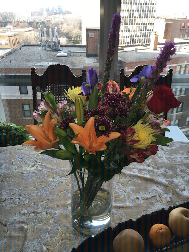 Florist «Belmont Flower Market», reviews and photos, 2532 N Clark St, Chicago, IL 60614, USA
