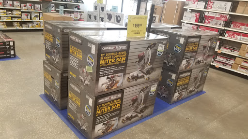 Hardware Store «Harbor Freight Tools», reviews and photos, 2418 Commercial Way, Spring Hill, FL 34606, USA