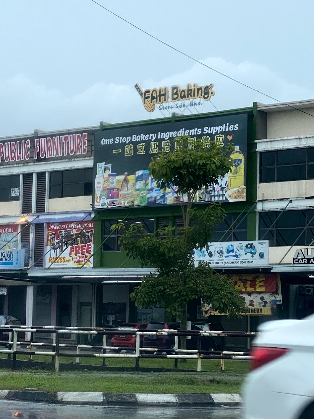 FAH Baking Store Sdn. Bhd. di bandar Kuching