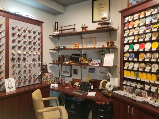 Tobacco Shop «Arlington Pipe and Cigar Lounge», reviews and photos, 546 W Northwest Hwy, Arlington Heights, IL 60004, USA