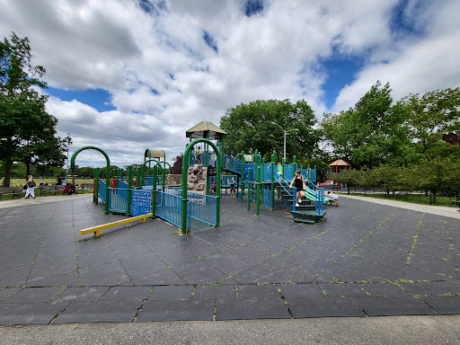 Park «Hoffman Park», reviews and photos, Hoffman Dr, Elmhurst, NY 11373, USA