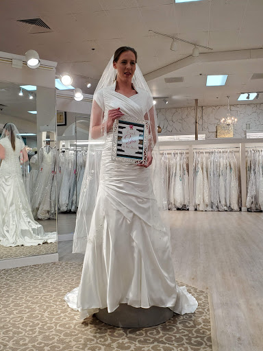 Stores to buy wedding dresses Tampa