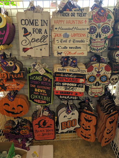 Dollar Store «Dollar Tree», reviews and photos, 1360 Park Manor Blvd, Pittsburgh, PA 15205, USA