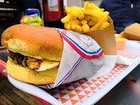 Plats et boissons du Restaurant de hamburgers Snack In Bus à Carbonne - n°2