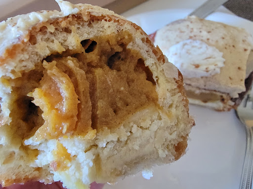 Donut Shop «Wake N Bake Donuts - Carolina Beach», reviews and photos, 1401 N Lake Park Blvd Suite 46, Carolina Beach, NC 28428, USA