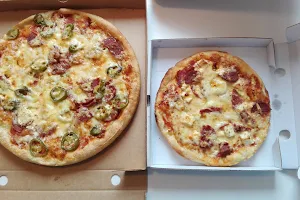 Pizza Taxi Wunstorf image