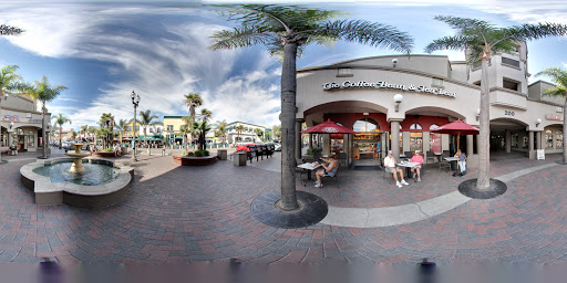 Coffee Shop «The Coffee Bean & Tea Leaf», reviews and photos, 200 Main St #109, Huntington Beach, CA 92648, USA