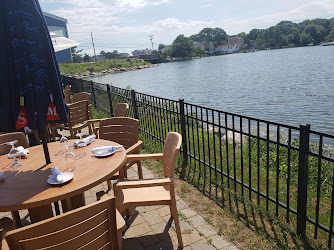 The Fisherman Restaurant at Long Point