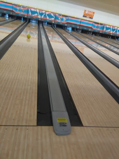 Bowling Alley «Pacific Lanes Bowling Center», reviews and photos, 7015 S D St, Tacoma, WA 98408, USA