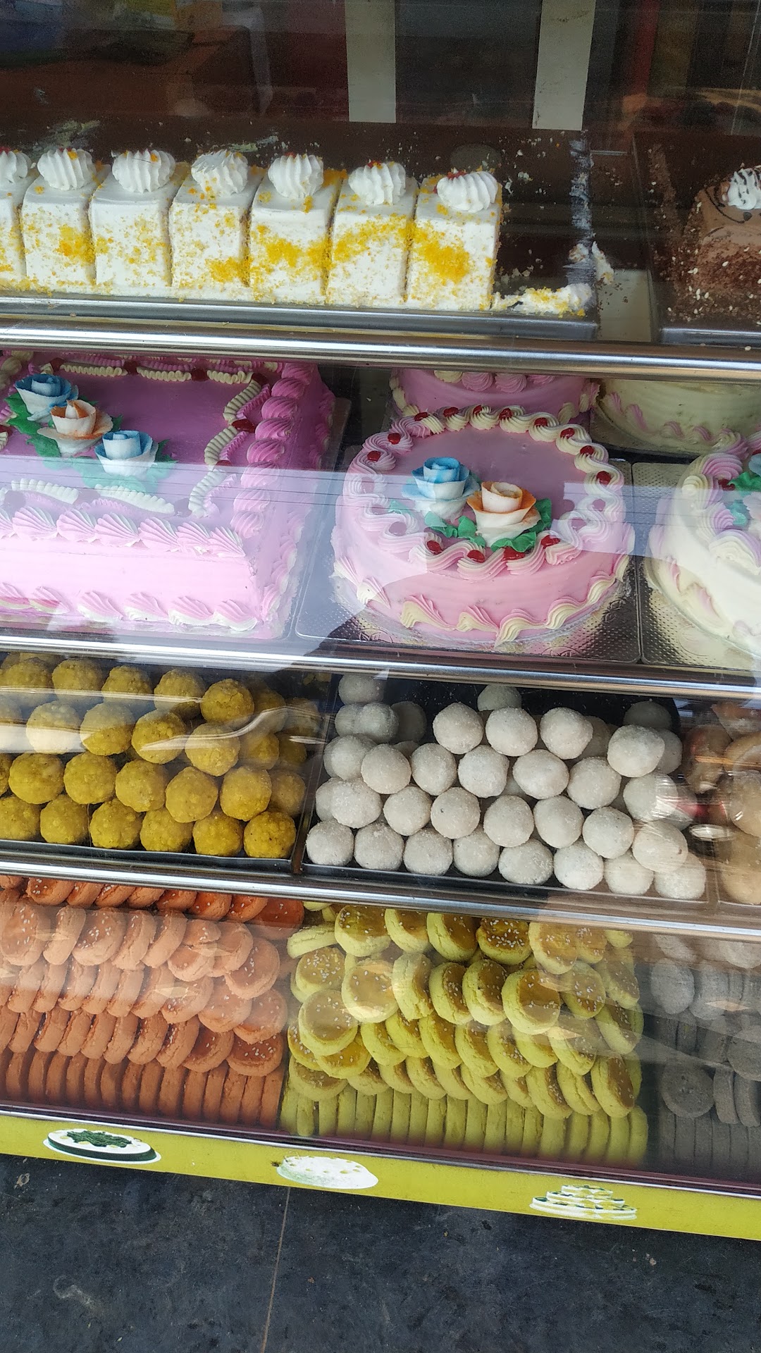 Iyengars Bakery
