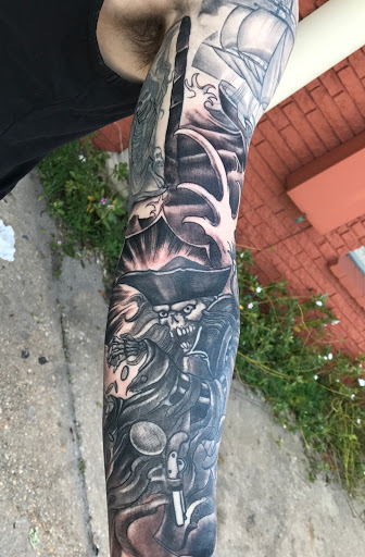 Tattoo Shop «Custom Concepts Tattoo and Design», reviews and photos, 1 Harbor Blvd, Destin, FL 32541, USA